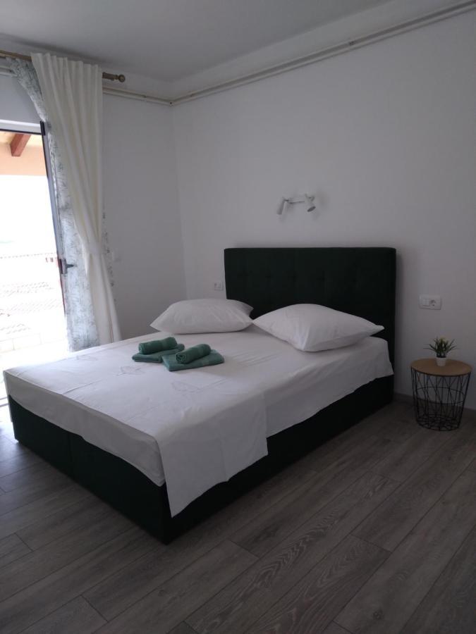 Apartment Seaview Jelsa Racic المظهر الخارجي الصورة