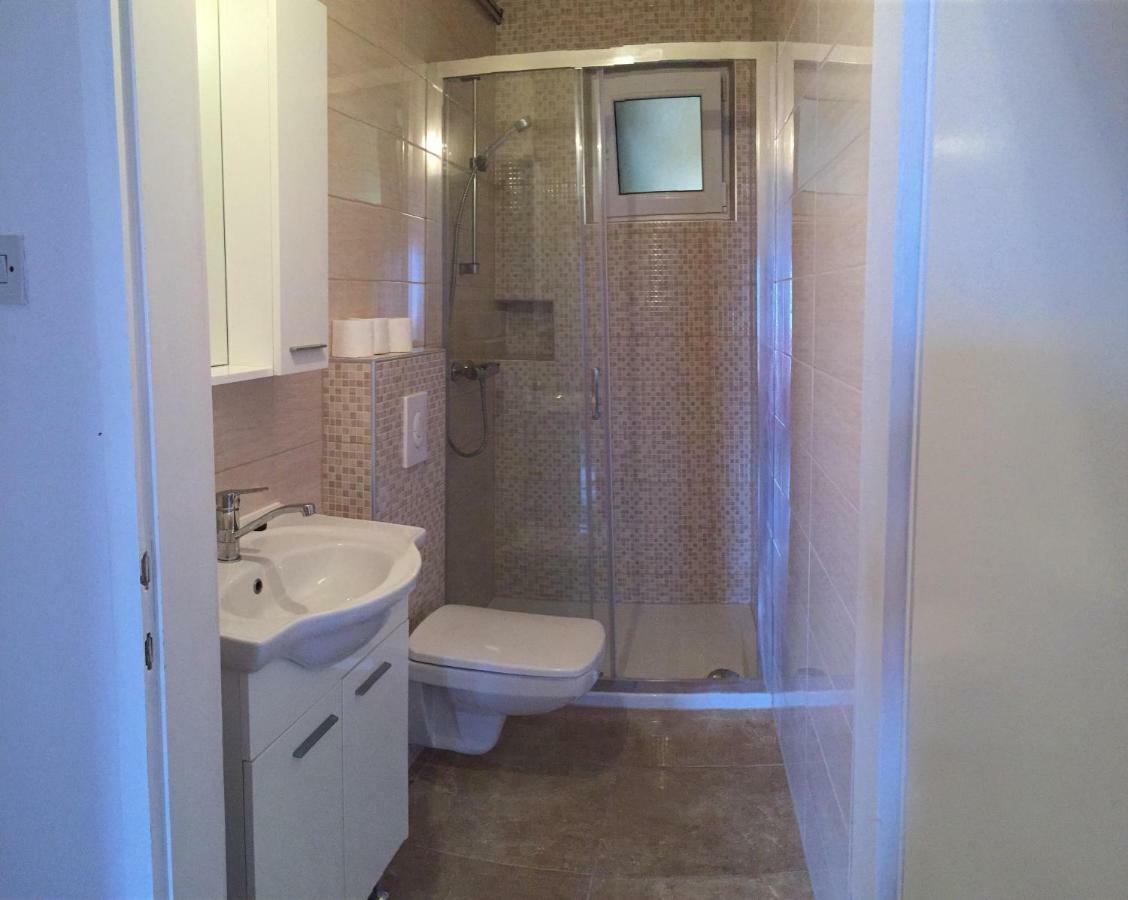 Apartment Seaview Jelsa Racic المظهر الخارجي الصورة